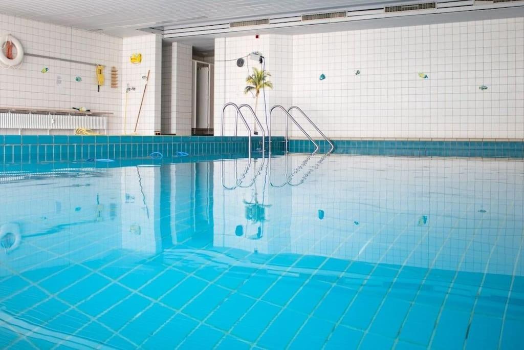 Pool, Sauna & Schwarzwald-Idylle Apartment Unterkirnach Exterior foto